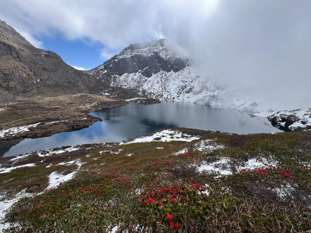 Makalu Base Camp Trek - 16 Days 1 Panoromic View of Mount Makalu with Kalo Pokhari