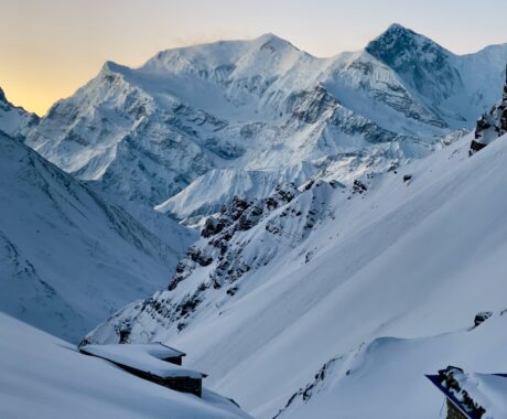 Chulu East Peak Climb & Semi Annapurna Circuit Trek