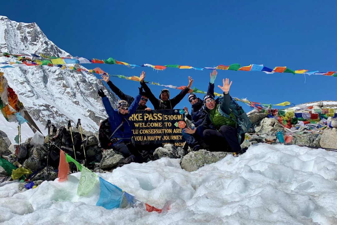 manaslu circuit trek with germany group