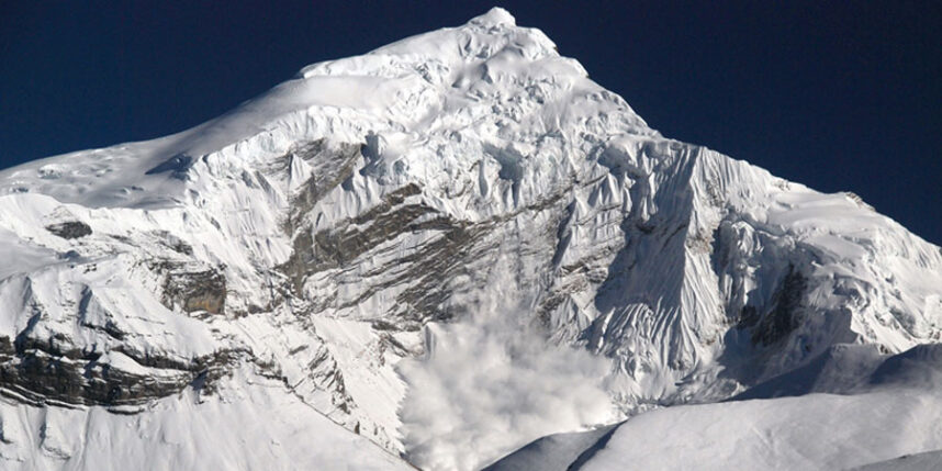 chulu east peak