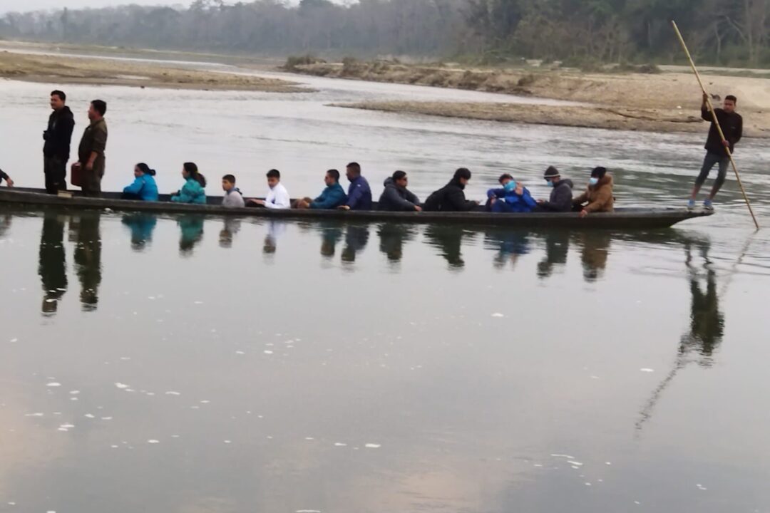 boating in rapti river